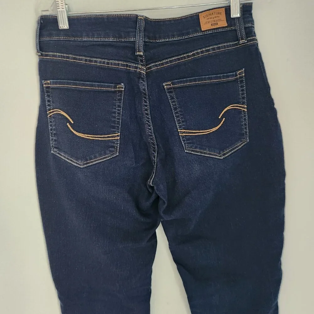 Levi Strauss Signature Gold Jeans Mid-Rise Skinny Blue Denim Womens W30 I32 EUC‎ - Picture 4 of 12